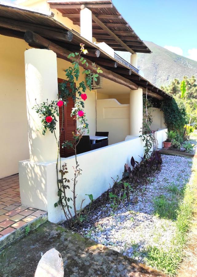 Eoliano B&B Мальфа Экстерьер фото