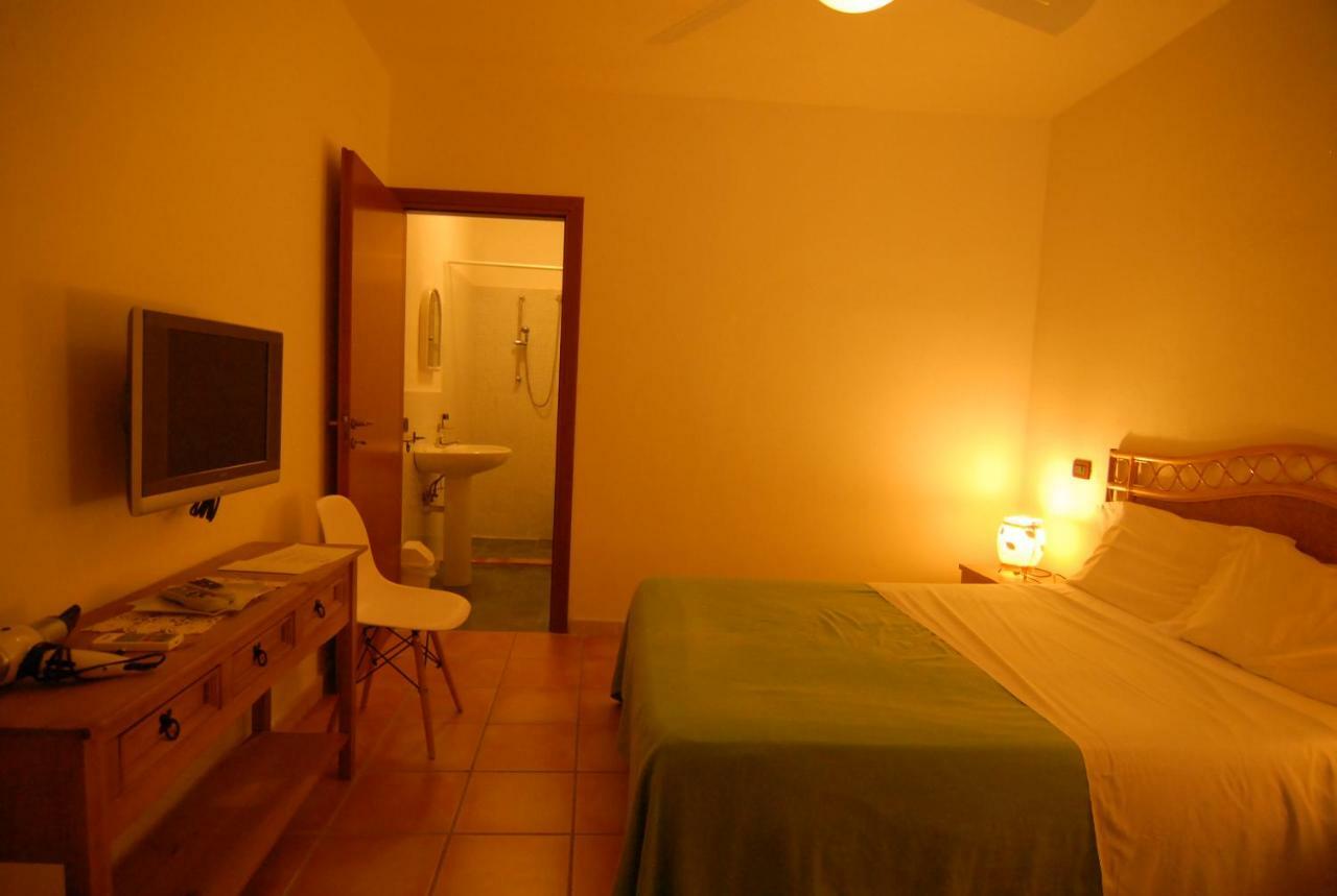 Eoliano B&B Мальфа Экстерьер фото